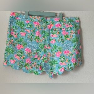 Lilly Pulitzer X Disney Buttercup Short